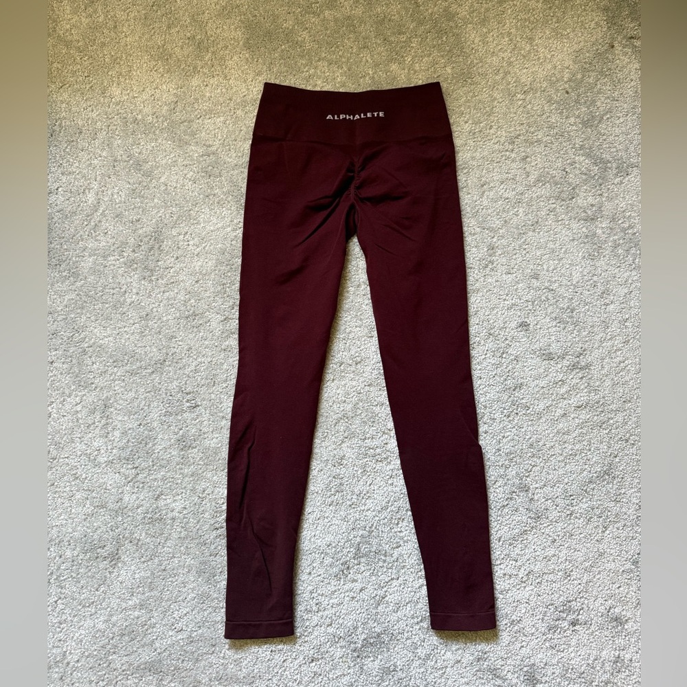 Alphalete Amplify Burgundy Leggings